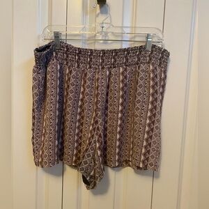 Knox Rose XL Lined Pattern Shorts